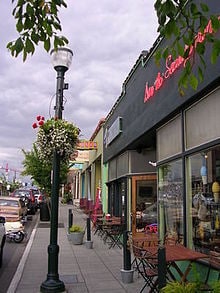Walking distance to Olde Burien - 1036 SW 149th St Unit Main House
