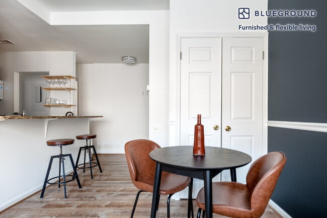 Photo - 1826 Vernon St NW Unit FL2-ID186