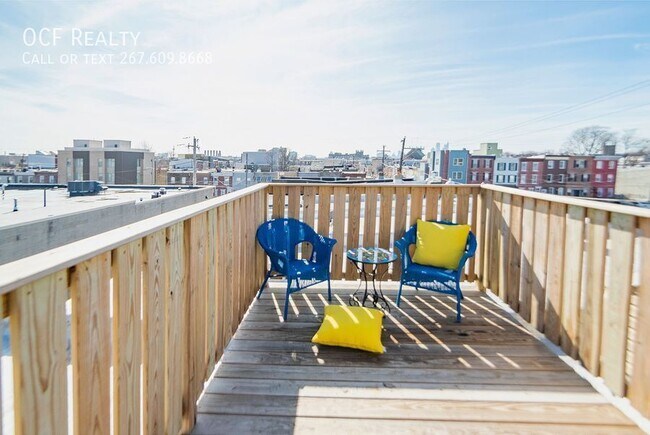 Photo - 2415 Almond St