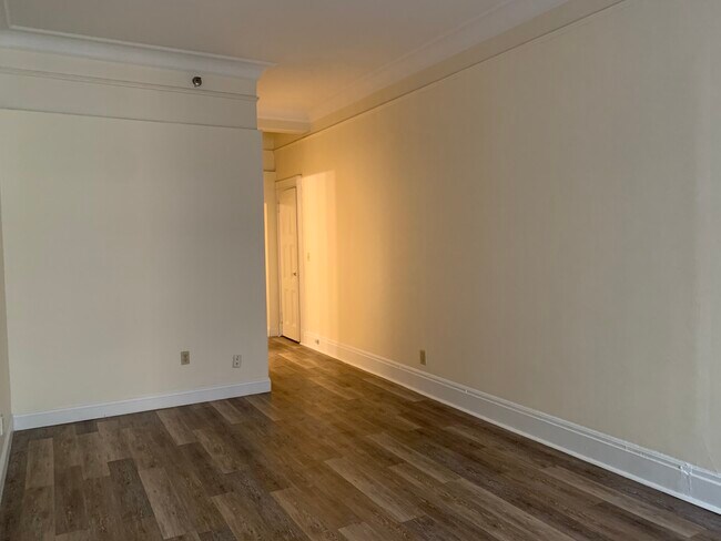 Photo - 62 Boylston St Unidad 304