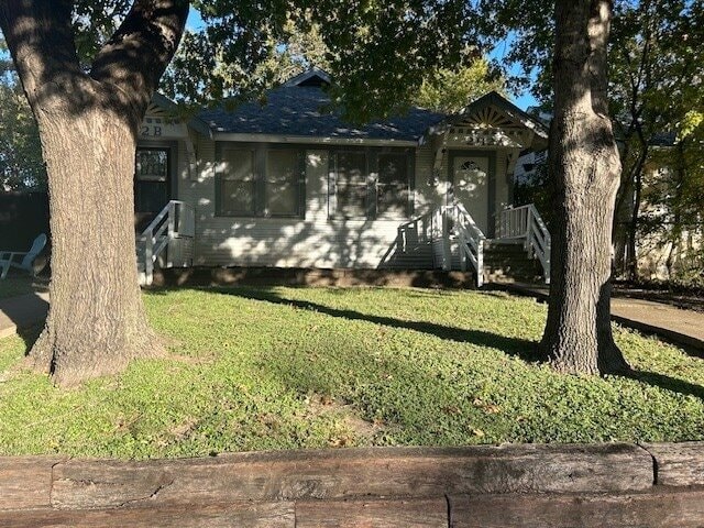 Photo - 2112 McMillan Ave Unidad A