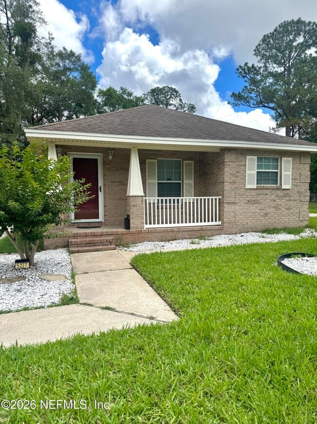 Photo - 5227 Bunche Dr