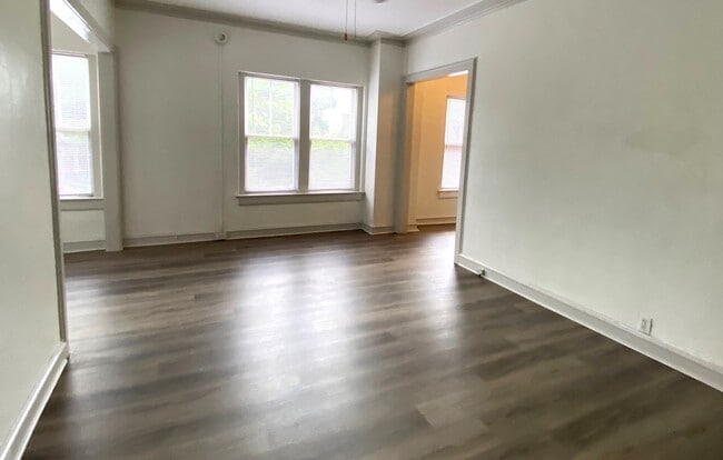 Bedroom - The LaSalle