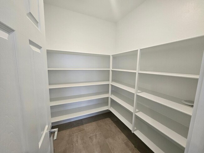 Photo - 548 Fremont Pass