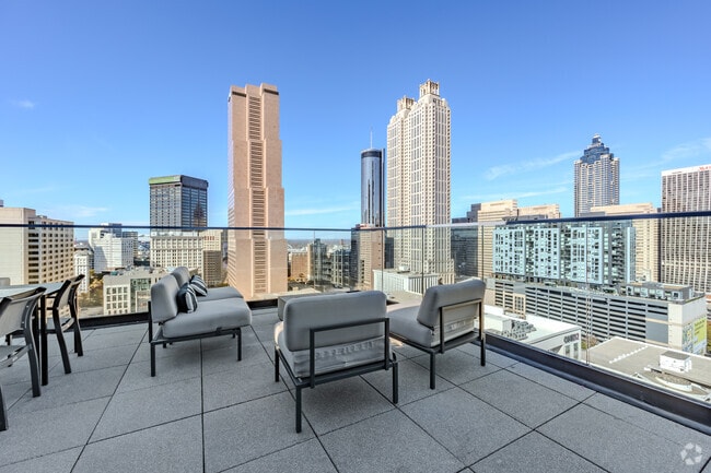Sky Lounge