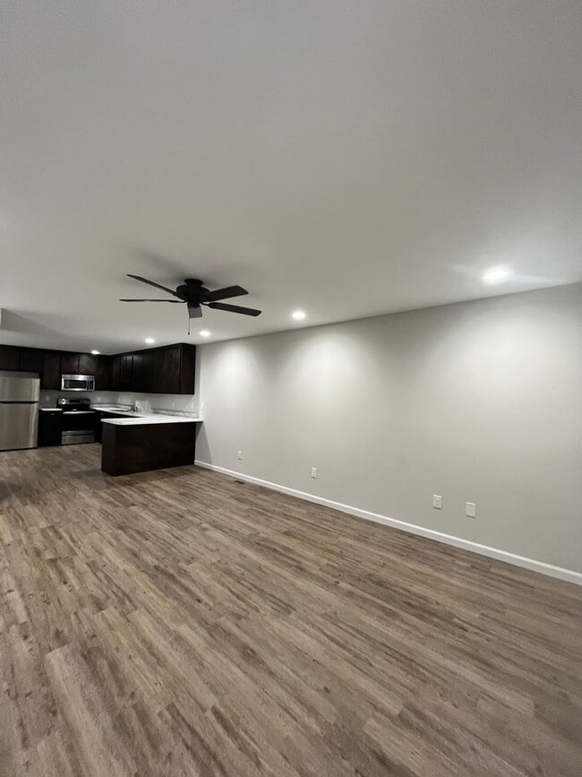 Photo - Luxury Living in Winchester, TN: Spacious ...