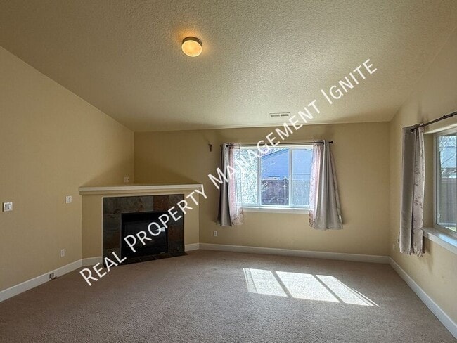 Photo - 20633 Couples Ln