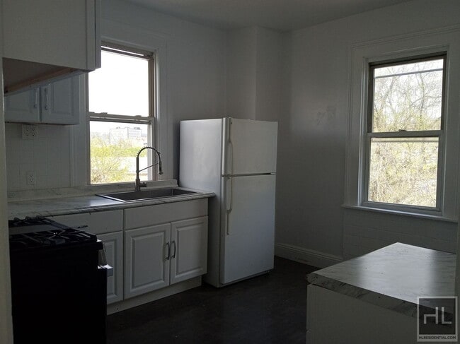 Chestnut St Yonkers - Chestnut St Yonkers Apartment Unit 2