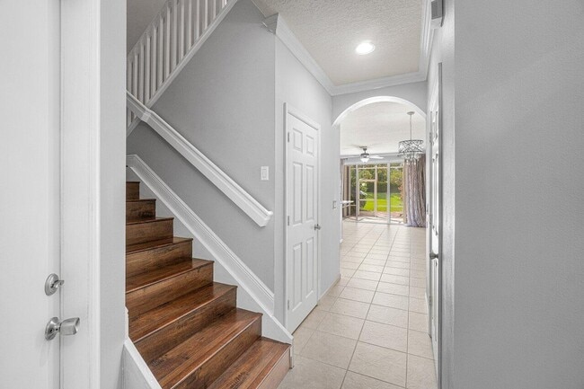 Photo - 8080 Briantea Dr