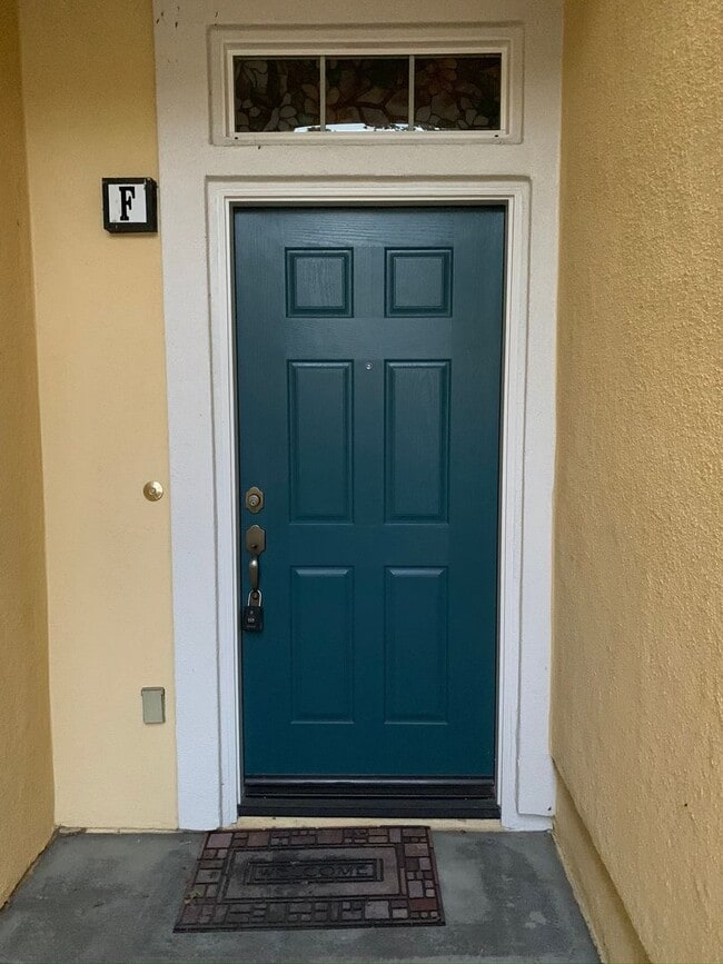 Photo - 4 bed, 3 bath townhome in desirable Paseo Del Sol Community!