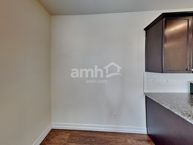 Photo - 9875 S Eastern Ave