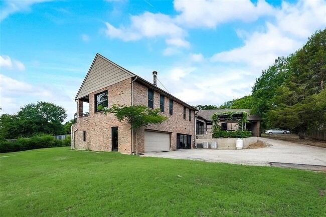 Photo - 8542 Meadowbrook Dr