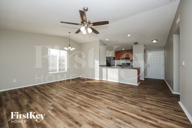 Photo - 308 SW 13th St