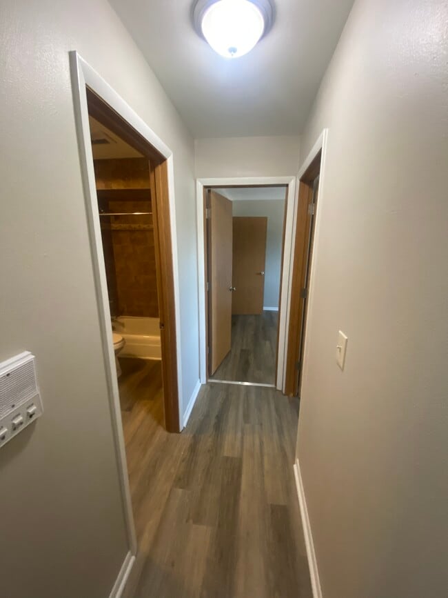 Hallway - River Park Apartments