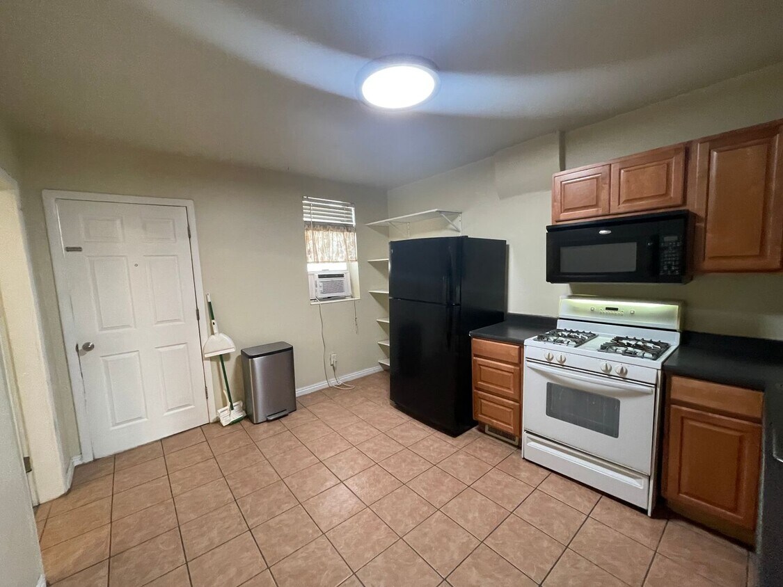 Liberty Park One Bedroom Single Family Hom... - Liberty Park One Bedroom Single Family Hom...