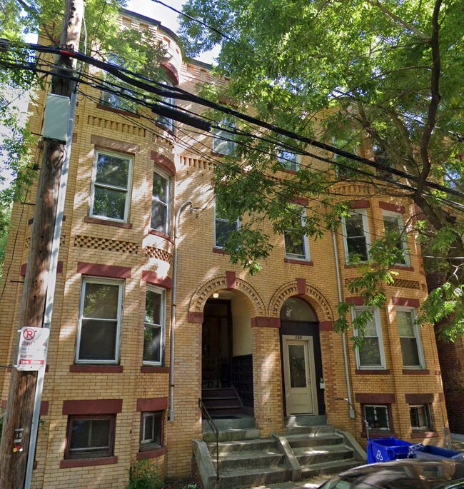 Photo - 129 Cedar St