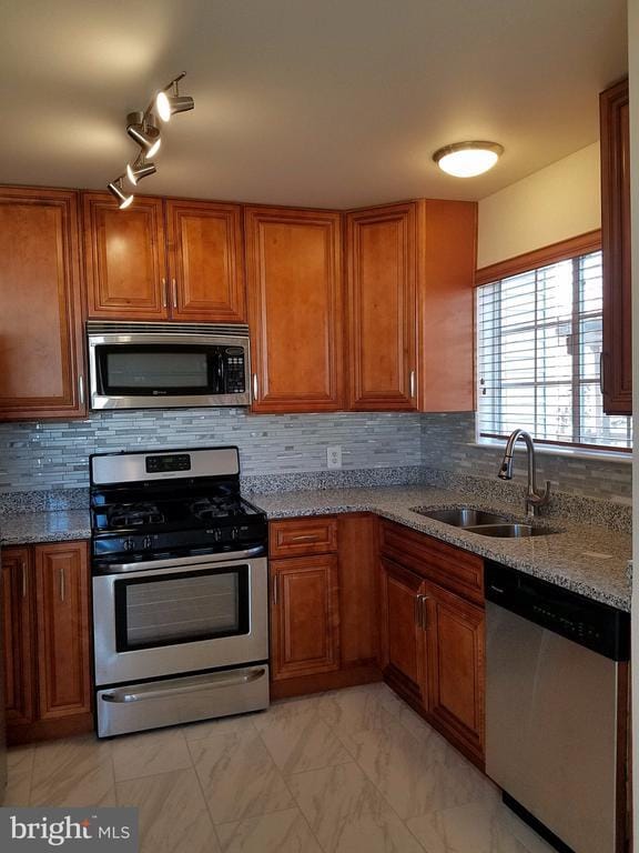 Photo - 14210 Autumn Cir