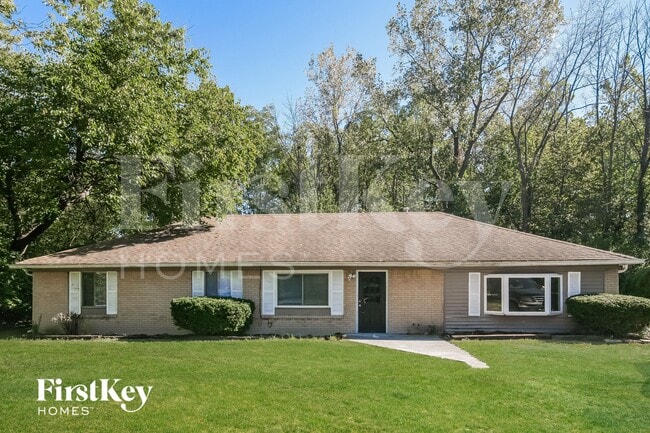 Building Photo - 5779 N Alton Ave