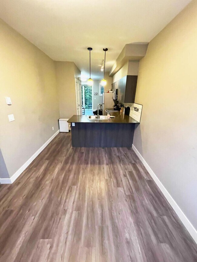 Photo - 2 bedroom in Kitimat BC V8C 2N9