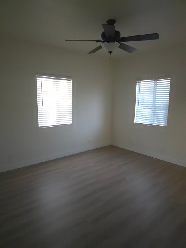 Photo - 2136 Del Amo Blvd Unidad 2136 Del Amo Blvd.