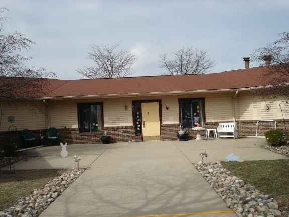 Country Knoll - Country Knoll Apartments
