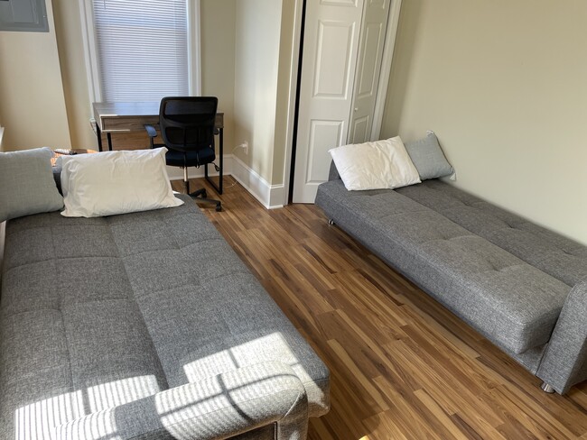 Photo - 600 Roxborough Ave Unit 2nd floor