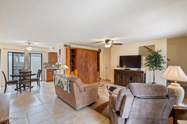 Photo - 16510 E Palisades Blvd