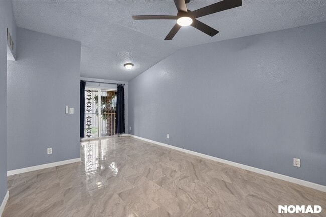 Photo - 3645 N 69th Ave