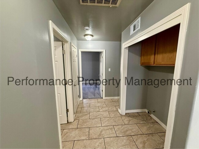 Photo - 326 Beardsley Ave Unit B
