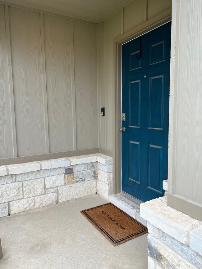 Photo - 525 Sentry Valley St