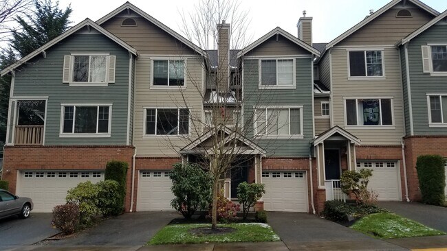 Photo - Klahanie 2 bedroom condo is available to m...