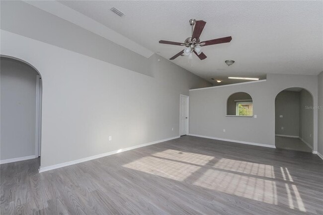 Photo - 5624 New Cambridge Rd