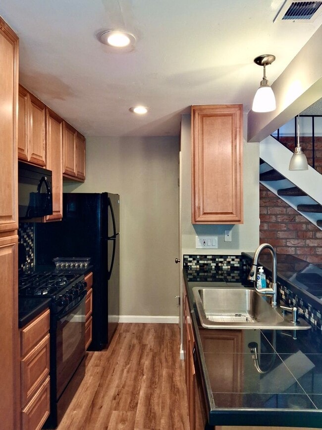 Photo - LUXURY AUBURN GREENS TOWNHOUSE UNIT w/GARAGE