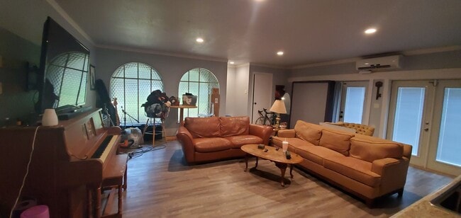 Photo - 1815 Greenwood Dr Unidad ADU