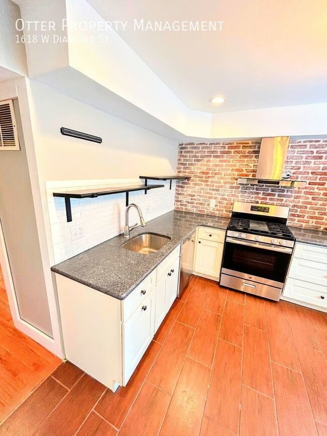 Photo - 1618 W Diamond St