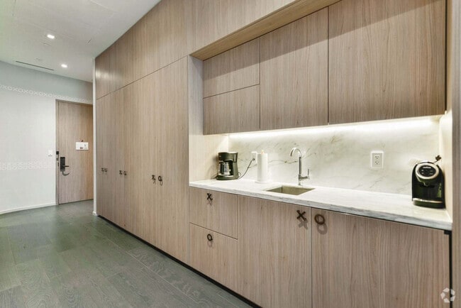 Building Photo - 801 S Miami Ave Rental
