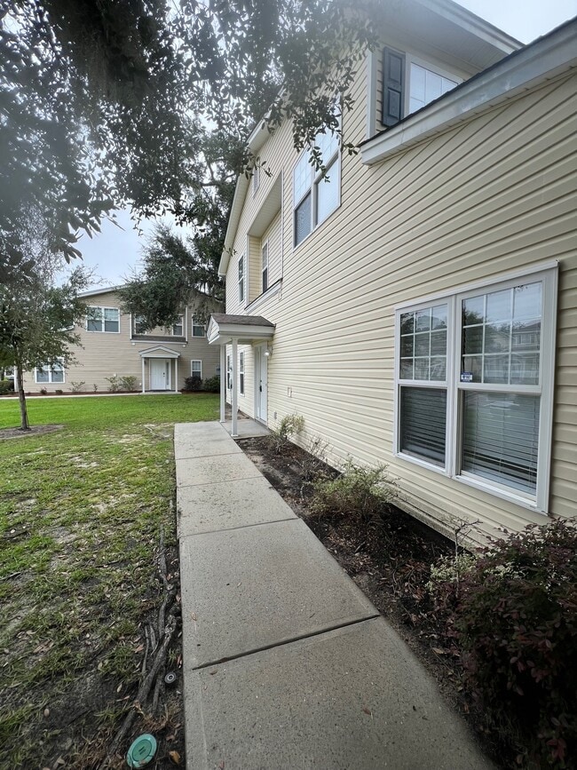 Photo - 114 Grand Oaks Dr