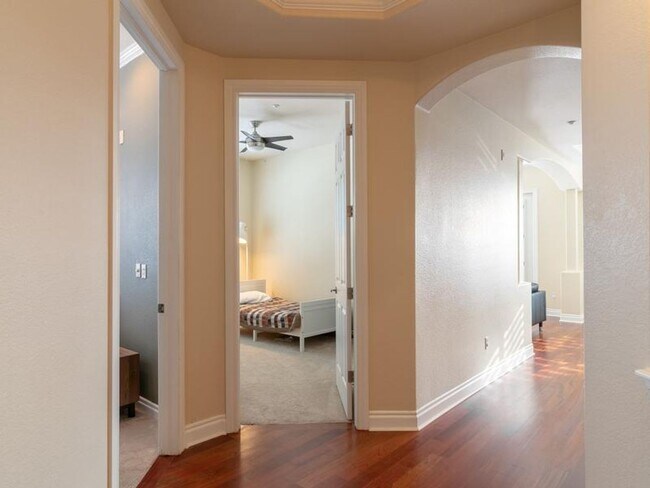 Photo - Penthouse 2bd/2ba Condo in Cherry Creek- 2...