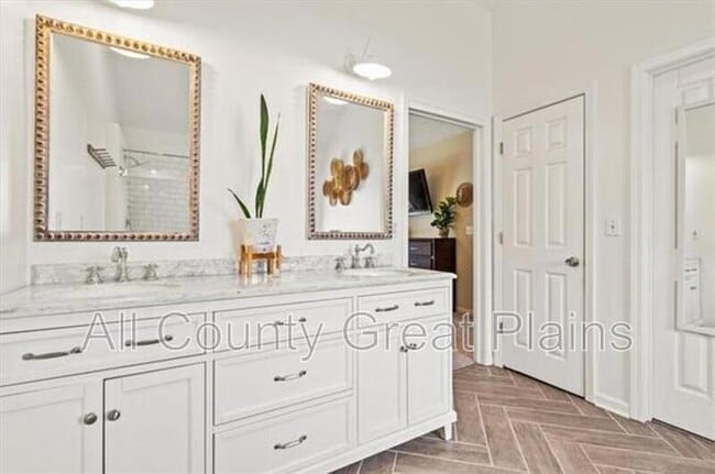 Photo - 11506 W 117th Terrace