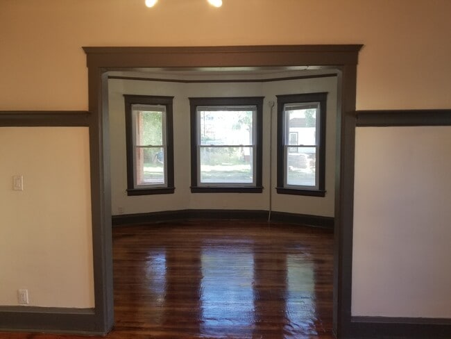 Photo - 865 Pingree St Unidad 865 Pingree St