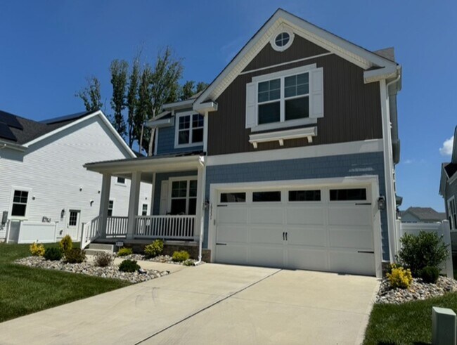 Arbor Lyn community- year round living at ... - Arbor Lyn community- year round living at ... House