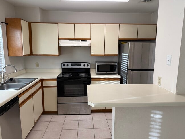 Kitchen - 5460 E Michigan St Unit 5