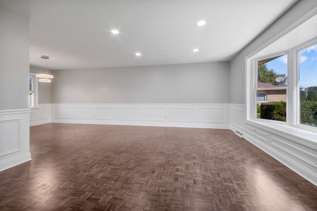 Photo - 9212 McVicker Ave