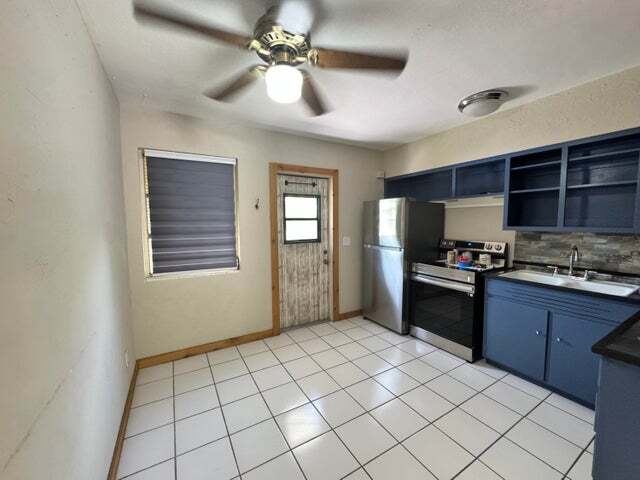 Building Photo - 8341 Sunset Dr Rental