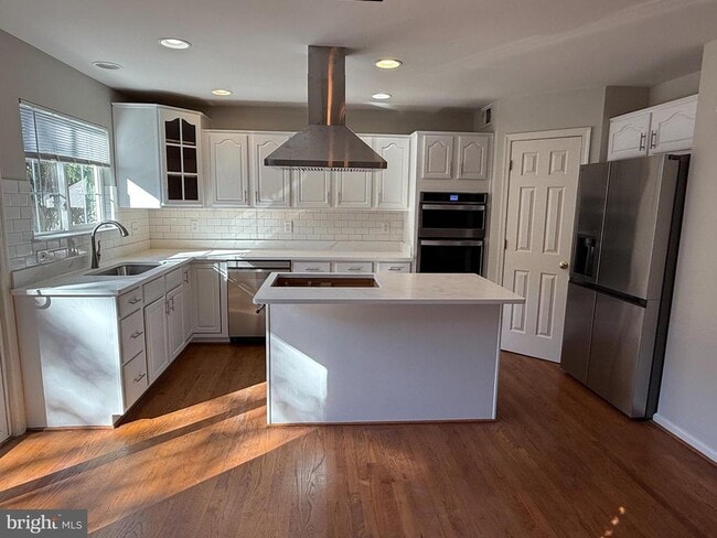 Photo - 20453 Charter Oak Dr