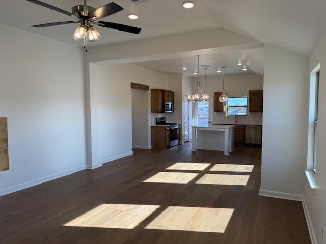 Photo - 2468 Heather Rd