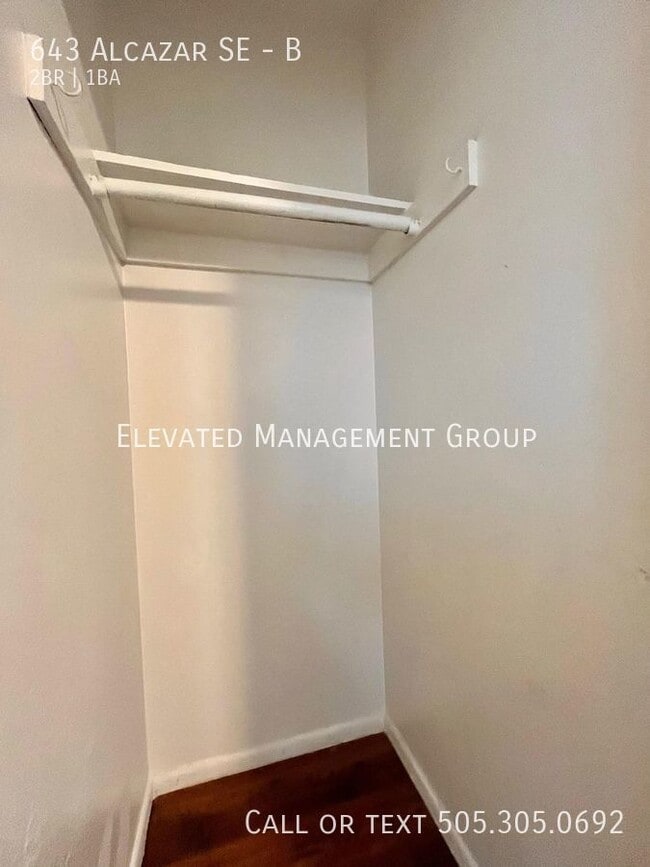 Photo - Beautiful Unit-Gated Move-In! NO DEPOSIT R... Unit B