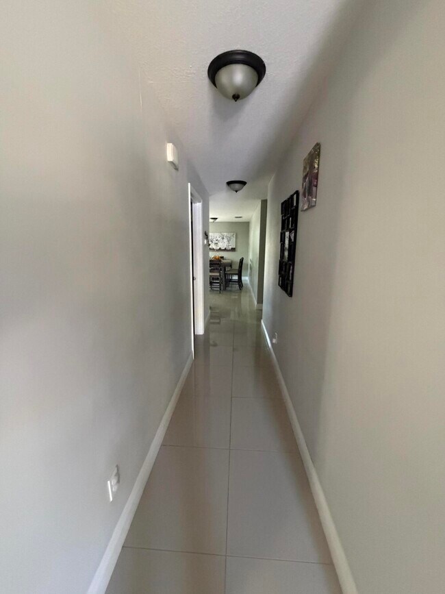 Photo - 5928 Papaya Rd