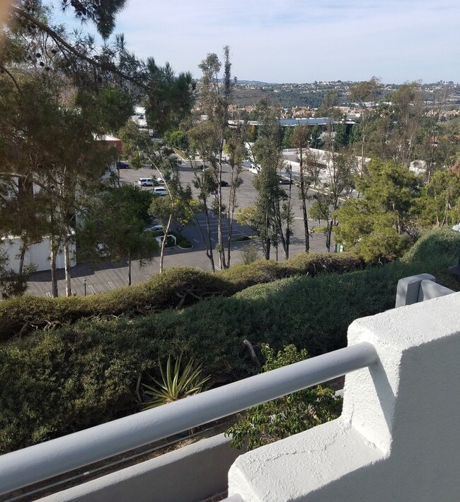 Photo - Gorgeous 2 bed 2 bath nestled in heart of Mission Viejo