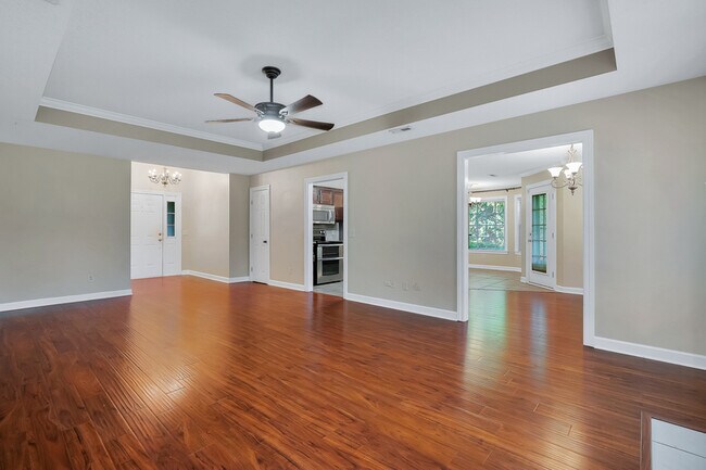 103 Winding Trail